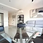 New Spacious 2 Bedroom In Canteras With 2 Bathrooms Wifi Air Conditioning And Parking *