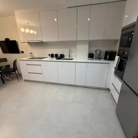 Lejlighed New Spacious 2 Bedroom In Canteras With 2 Bathrooms Wifi Air Conditioning And Parking *