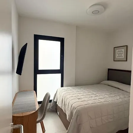 Апартаменты New Spacious 2 Bedroom In Canteras With 2 Bathrooms Wifi Air Conditioning And Parking