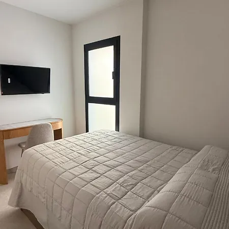 New Spacious 2 Bedroom In Canteras With 2 Bathrooms Wifi Air Conditioning And Parking * Лас-Пальмас-де-Гран-Канария